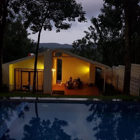 Aakriti Homestay Chikmagalūr Εξωτερικό φωτογραφία